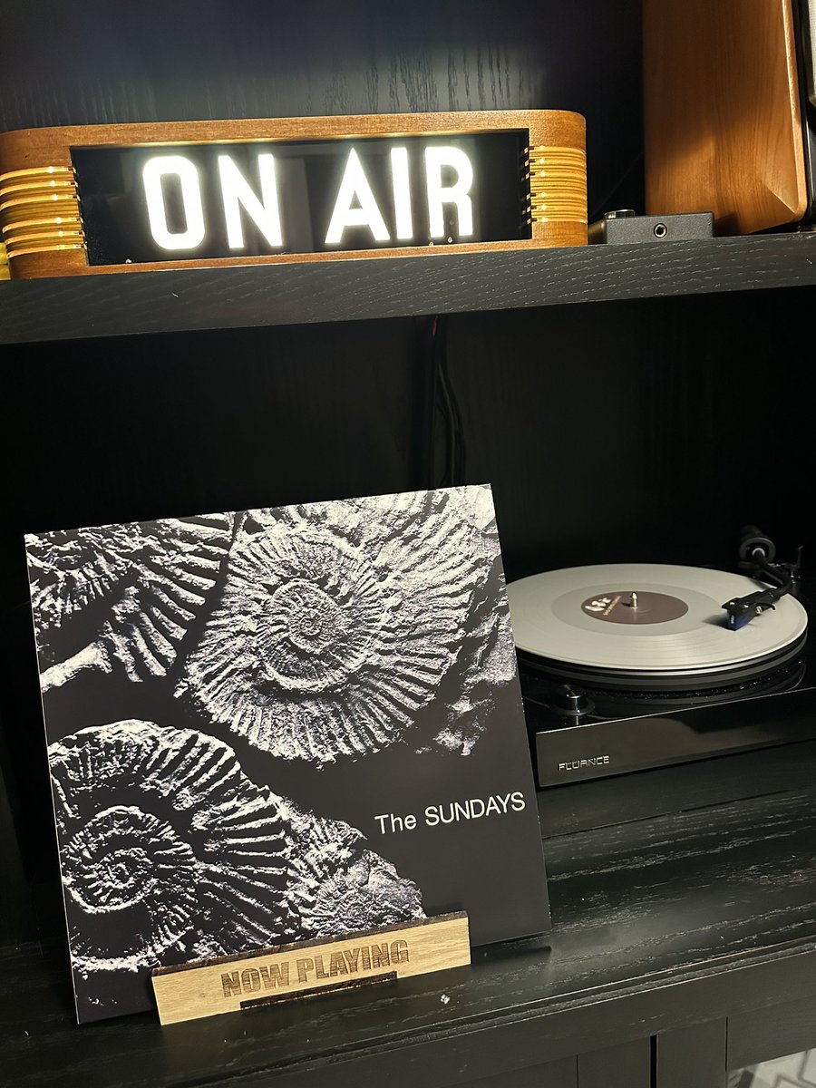 Keith Jacobsen (@keithjacobsen) on Twitter photo Now Playing: The Sundays - Reading, Writing And Arithmetic (1990) Now Playing: The Sundays - Reading, Writing And Arithmetic (1990)