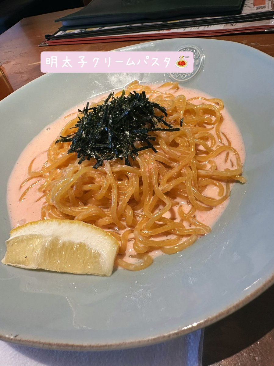 haps_ichika's tweet image. 【🍍】

一昨日の健康診断終わりにランチ😋🍴💕

健康診断すぐ終わった！
視力が《1》をきったのが辛すぎた…
焼きチーズケーキ🧀めっちゃうま！！

パインはおひとり様で割とどこでも行けるタイプです🍍

 #Italian Kitchen VANSAN プレナ幕張店
 #イタリアン
 #海浜幕張