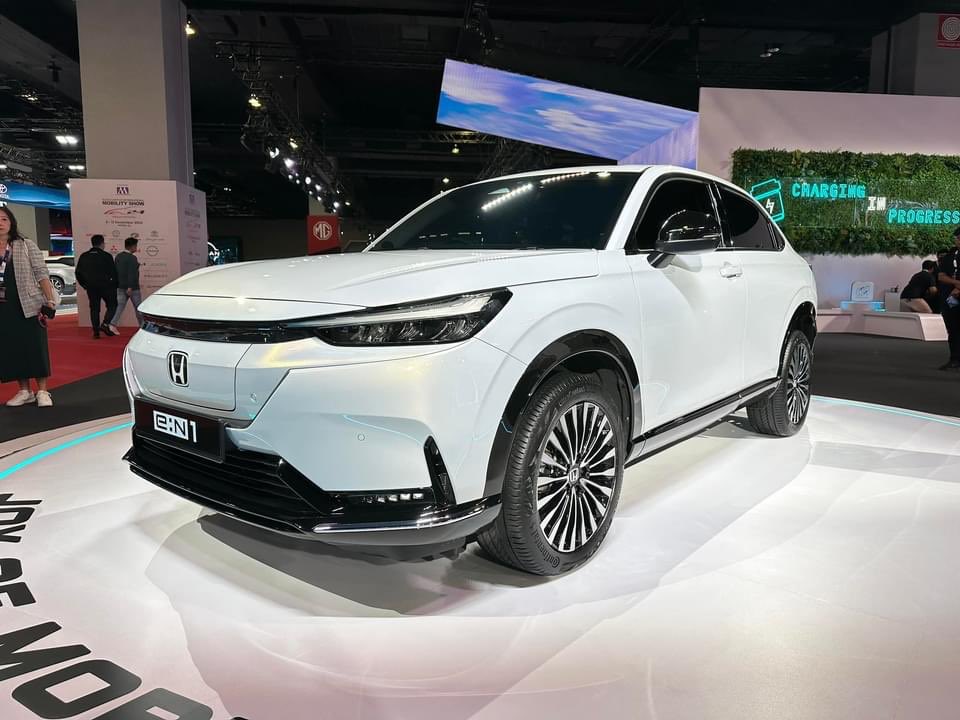 Soya_Cincau's tweet image. #Honda is set to launch #EV in Malaysia in 2025!

The first confirmed model is the Honda e:N1 electric SUV which is making its Malaysian debut at #KLIMS2024.

soyacincau.com/tag/ev/