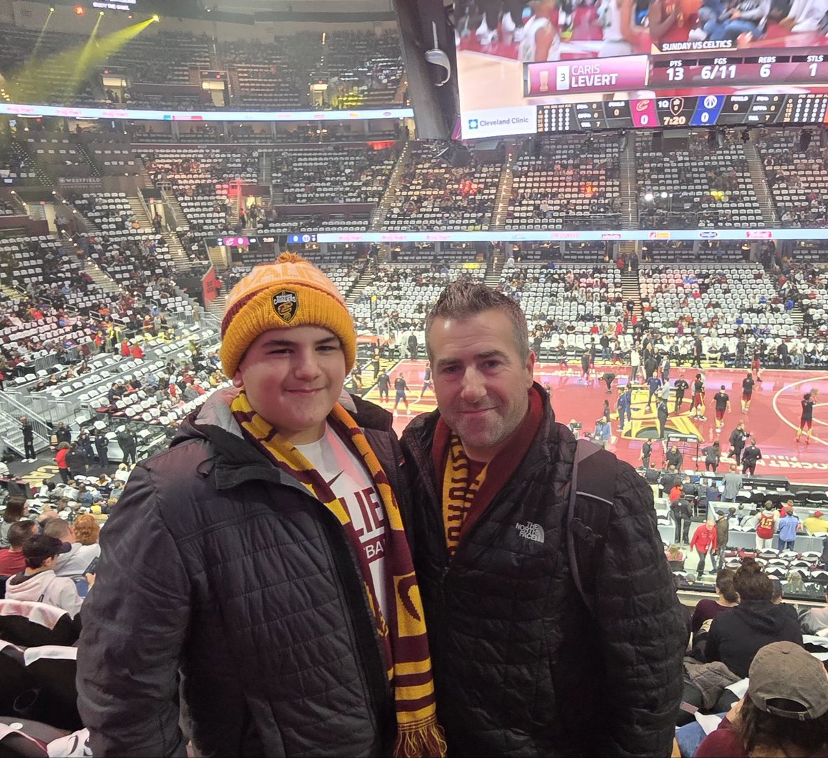 kcampbell3147's tweet photo. Father son time !!! Let's go @cavs #LetEmKnow !! https://t.co/qZ4uUUmIsm