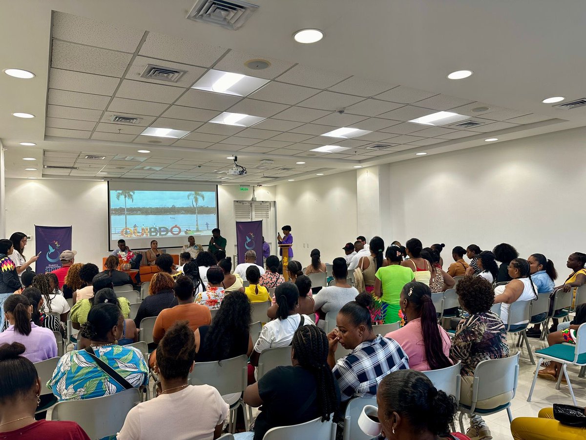 MisionONUCol's tweet image. #FirmesConElAcuerdo | Con un conversatorio en el que se escucharon las voces de víctimas, defensores y defensoras de derechos humanos, firmantes de paz, instituciones y comunidad internacional, se conmemoró en #Quibdó el 8.º aniversario del #AcuerdoDePaz. 🧵