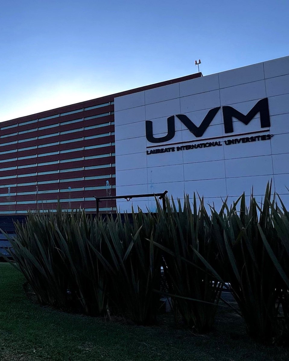 AgenciaMUST's tweet photo. Gracias a la @UVMMexico y a la Dirección Nacional de Experiencia Estudiantil por invitarnos como jurado al VI #FestivalCulturalInterlinces 🤘🏻🎸

¡Impulsar talentos musicales nos inspira a conectar personas y oportunidades! ✨🤝🏻

#MustPR #RelacionesPúblicas #WeLovePR #UVMZapopan https://t.co/D5C7sCOyPO