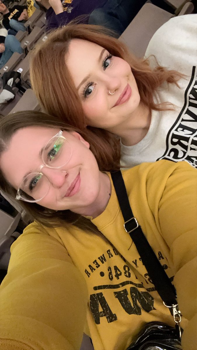 Jessi_Butler's tweet image. #FightForIowa 

let’s go hawks!