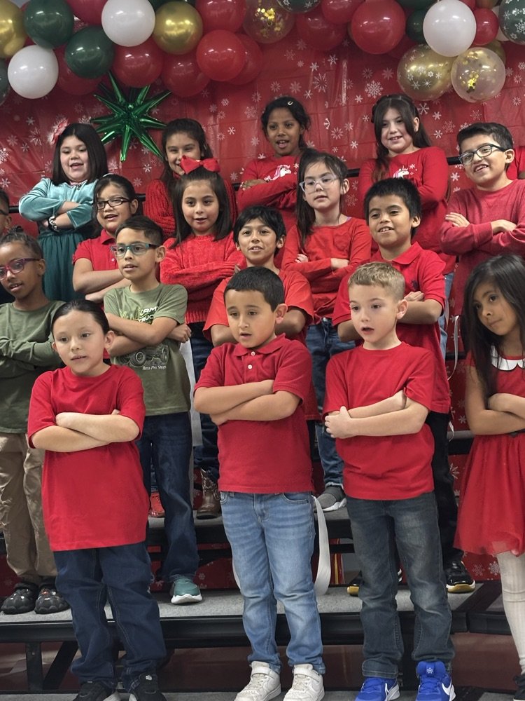 BaylessLISD's tweet photo. Thank you D. Shepard and 2nd graders for the fantastic Christmas Program! https://t.co/XSI12N89CB
