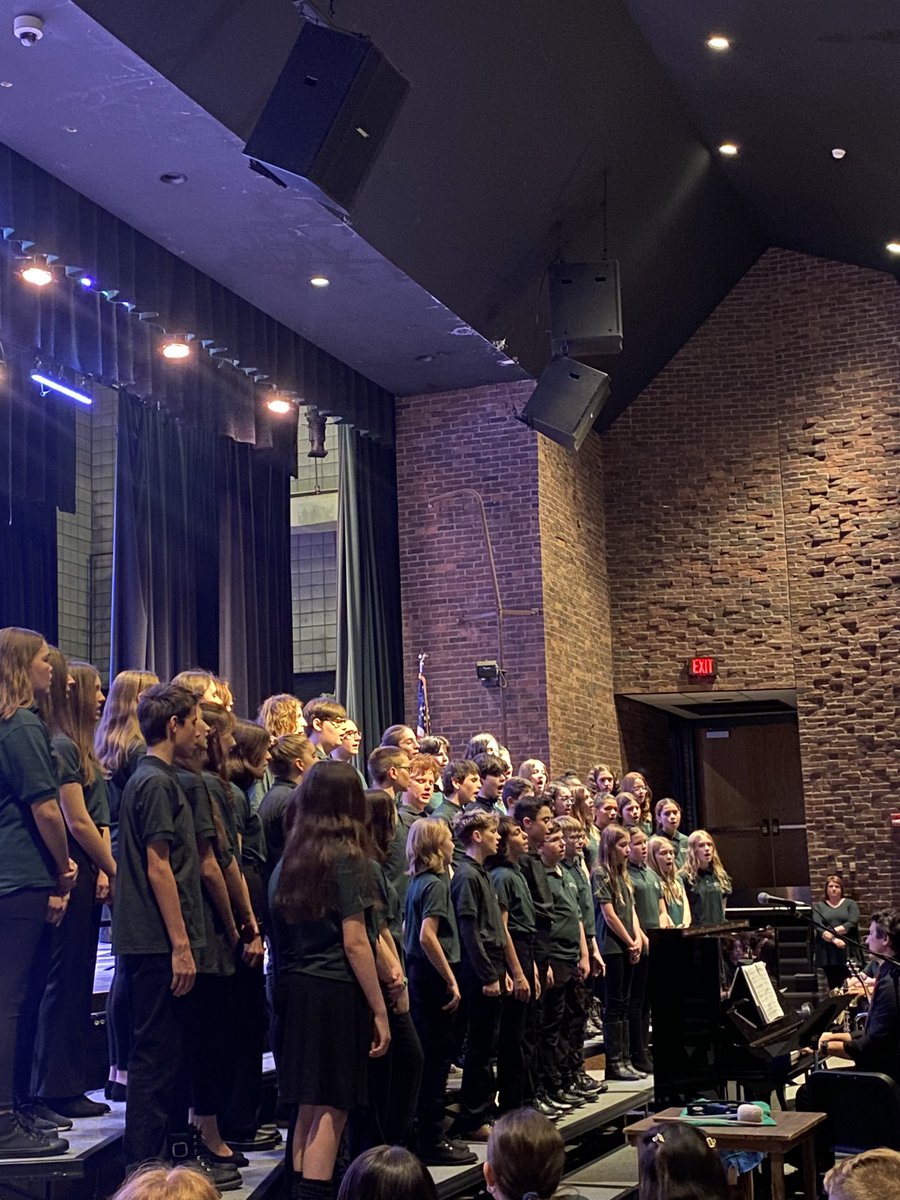 Lewiston-Porter MS tweet media