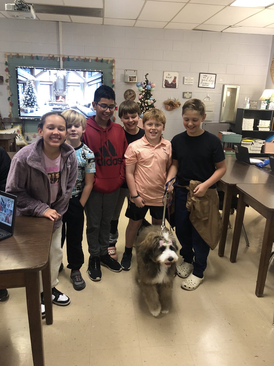 We had a special visitor today in launch!  Miss Sunny ☀️ <a href="/PhillyWarriors/">🅿️hilly</a>