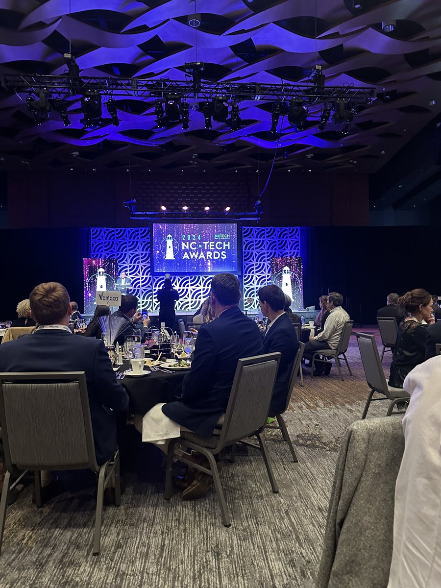 Instant_Teams's tweet photo. Weโre onsite at the #NCTechAwards tonight.
#nctech #womenintech #cx #tech #remoteforgood https://t.co/EX4wkTvIgz