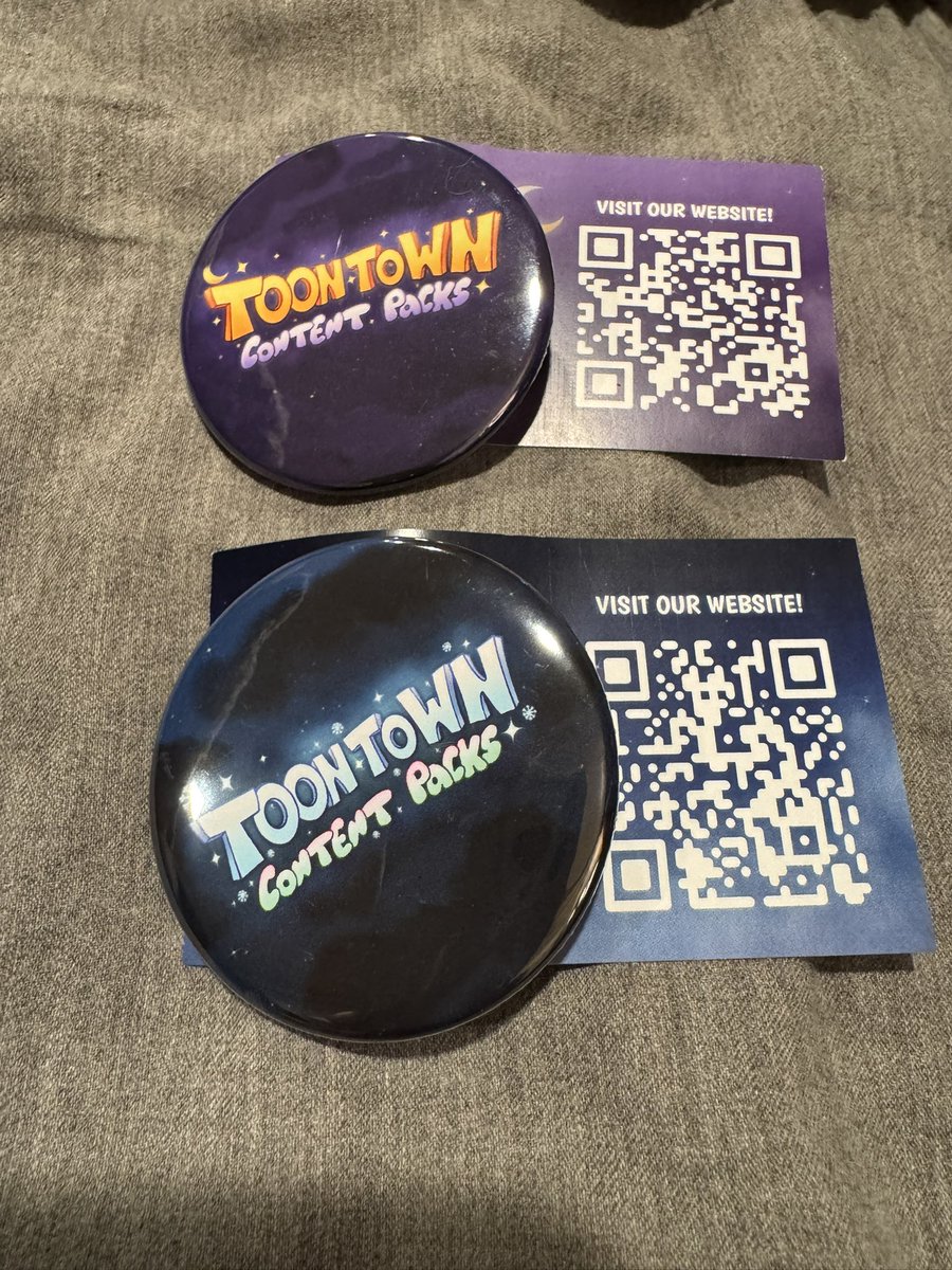 contentpacks's tweet photo. #ToonFest is just a few days away! At the convention, we kindly ask that you only take 1 pin per person. We ran out of pins within 45 minutes in Oklahoma City!

We’ll have plenty of winter pins for everyone, with a very limited amount of purple pins from Oklahoma as well! https://t.co/ECAIbLzjF0