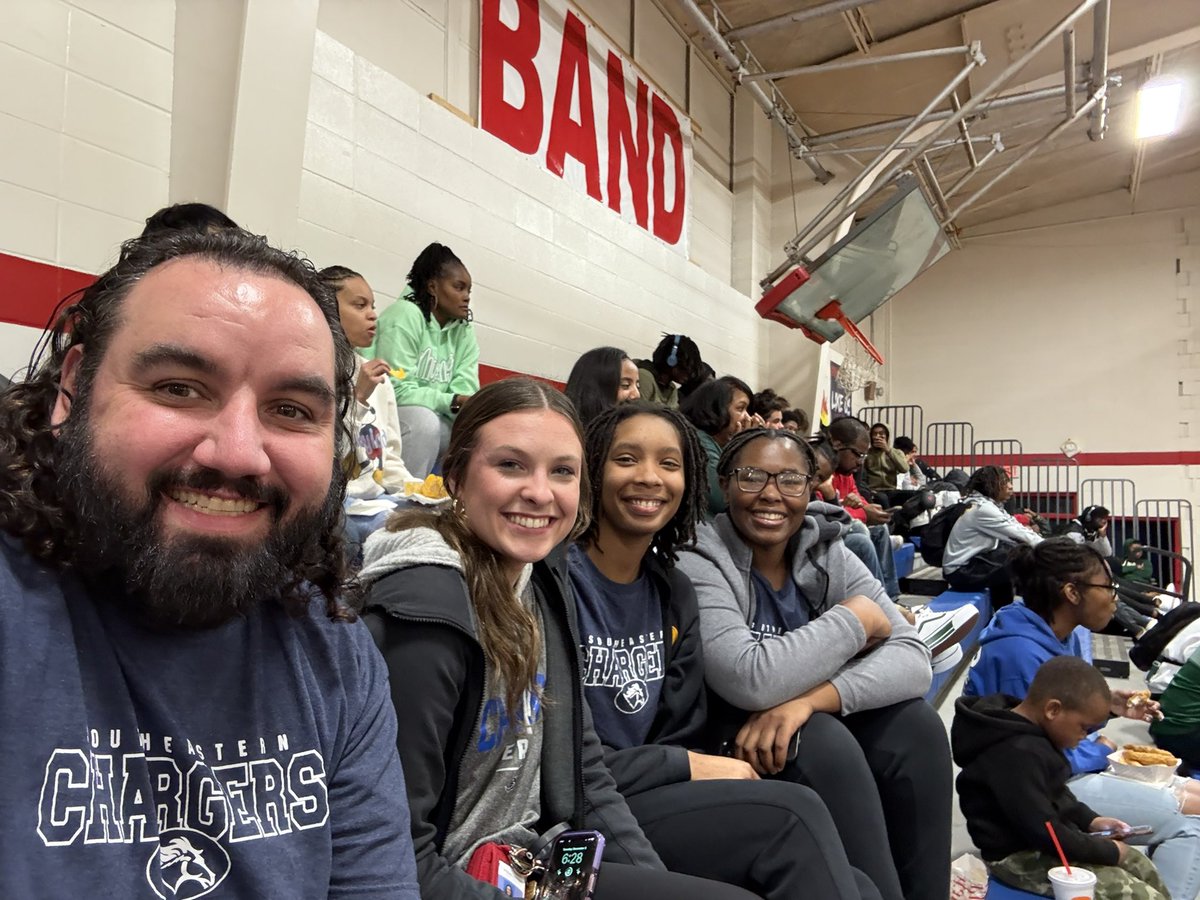 Mike Milligan (@emikemilligan) on Twitter photo Great being out on the recruiting trail.
#LetsGoChargers
Join the Charger Family.
Good to be out with some of the team.
<a href="/mack_mcguirt/">Mackenzie McGuirt</a> <a href="/Scoward15/">Syd Coward</a> <a href="/Sarahia01720300/">Sarahia</a> Great being out on the recruiting trail.
#LetsGoChargers
Join the Charger Family.
Good to be out with some of the team.
<a href="/mack_mcguirt/">Mackenzie McGuirt</a> <a href="/Scoward15/">Syd Coward</a> <a href="/Sarahia01720300/">Sarahia</a>