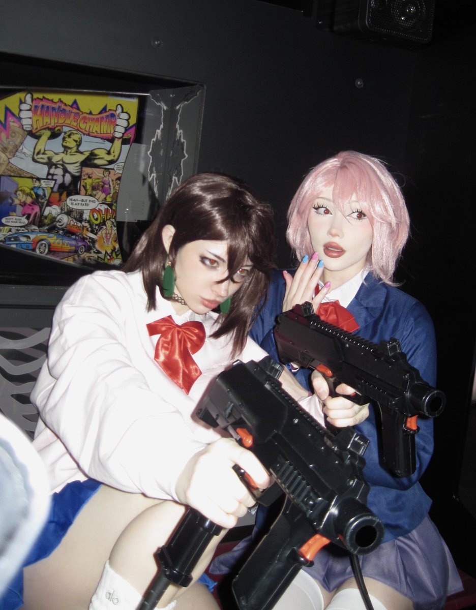 momo and aira from dandadan >:D