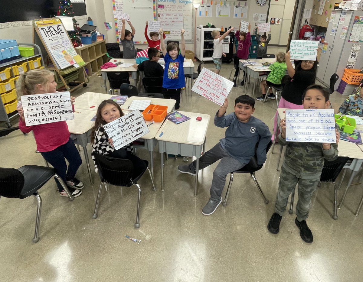 Today we learned about Apollo 13! I’m always impressed when the students start asking more questions because they want to dive deeper to know more. We also worked hard to restate and answer questions about our learning! #todayinComal #FariasSpitzer ❤️