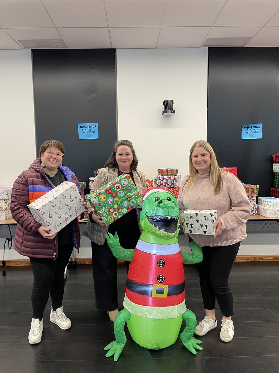 It’s beginning to look like our favorite time of year! 

Kicking it off with the annual Gator Tracks Wrapping Party, thanks to the wonderful work of the <a href="/GatorsExp/">The Gators Experience</a> team!
