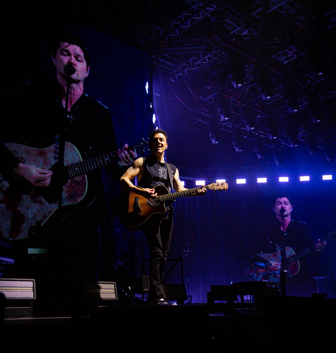 glenofthepower's tweet image. Amazing night @meh_dus Electric Halle Düsseldorf 🔥 Our biggest here so far! 🥁 #thescript #thescriptfamily 📸 @melvynconnell