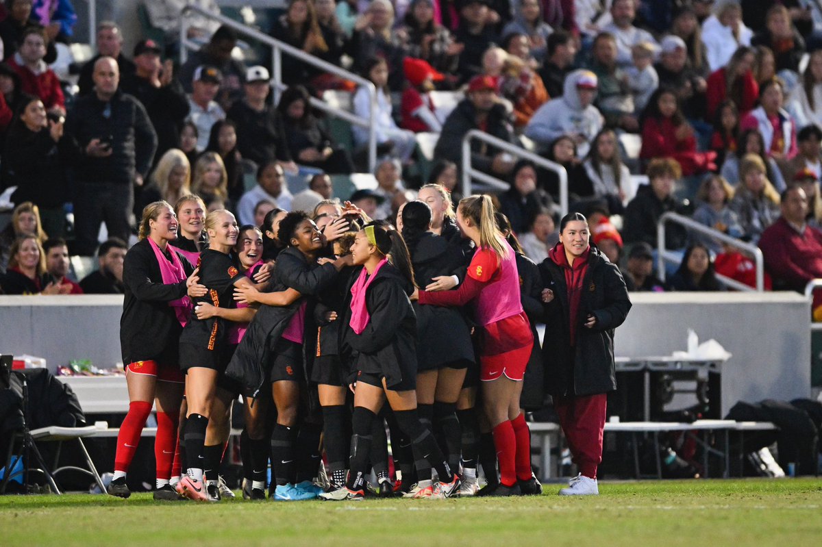 houseof_victory's tweet photo. Congrats to @USC_WSoccer on a truly HERstoric season ⚽️ Can’t wait for the next chapter! ✌️

#FightOn | #HouseofVictory #NIL https://t.co/EEukautQY3