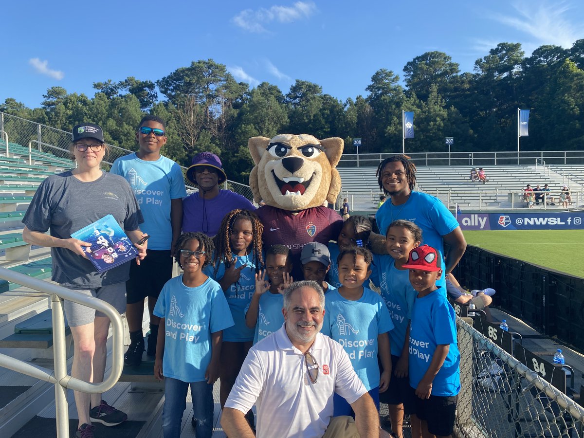 It's not too late to make a Giving Tuesday donation! Check out all the ways the City of Oaks Foundation can benefit YOUR neighborhood park or recreation program. Support nature programs, youth programs or any Raleigh Park! zurl.co/xgoD