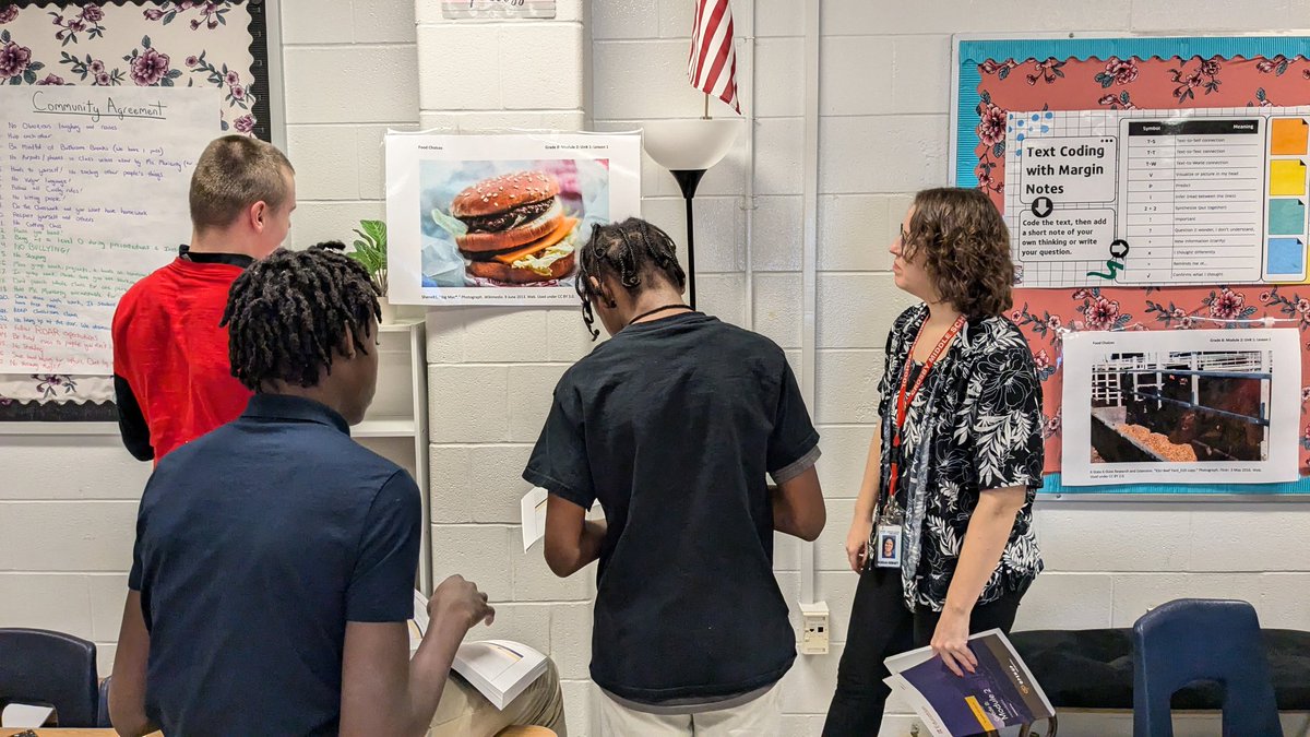 Sarah Oros tweet media