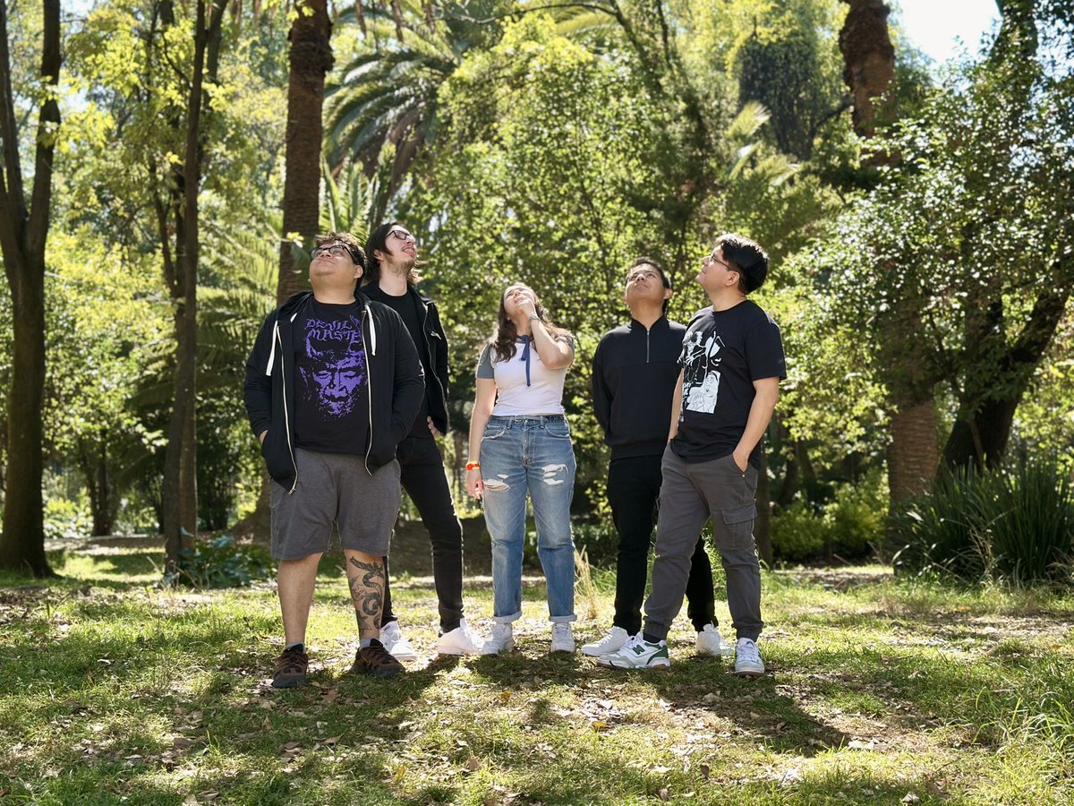 Se nos perdió un sencillo y un video musical, ayúdanos a encontrarlo en plataformas digitales o en nuestro canal de YouTube. 👀👽

Plataformas: album.link/i/1779306640
YouTube: youtube.com/watch?v=rNk8ui…