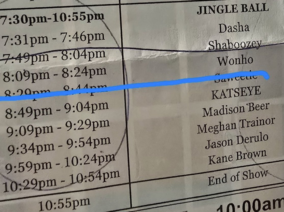 mebworldnews's tweet image. 🔔 @madisonbeer’s set starts at 9:09 pm cst