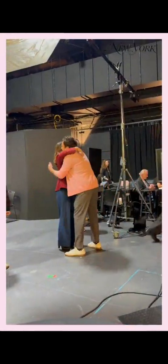 KeriStevensReal's tweet photo. More BTS with Jimmy Fallon, PLEASE. 🍀💚🍀💕
#NYMagazine
#SNL
#SNL50
#rtlsnl https://t.co/TSi05pv6Dw