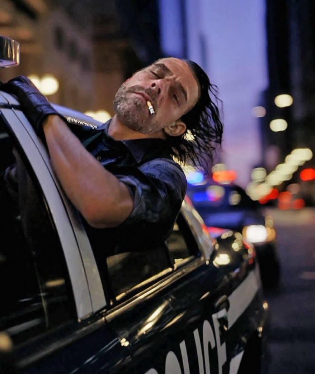 WalterJCronk's tweet image. How I picture Hunter Biden after being pardoned. #Biden #BidenCrimeFamilyExposed #bidencrimes #BIDENSAREABOVETHELAW #Trump #Trump2024 #TRUMPVANCE2024 #Musk #elonmusk2024