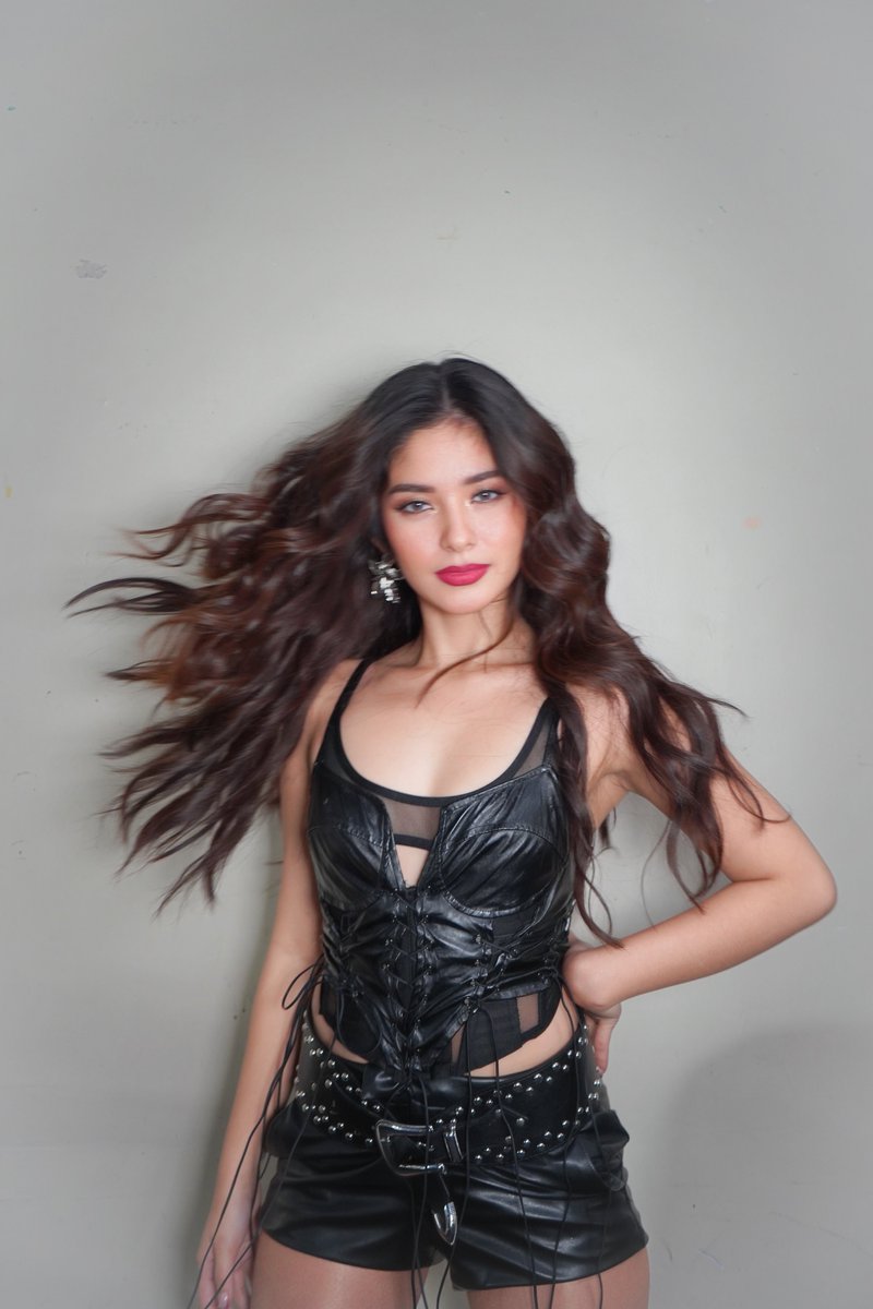 iamAndalioLoisa's tweet photo. ❤️‍🔥✨✨✨

https://t.co/vg3Ddwx7wL https://t.co/Hg0QNxEWU5