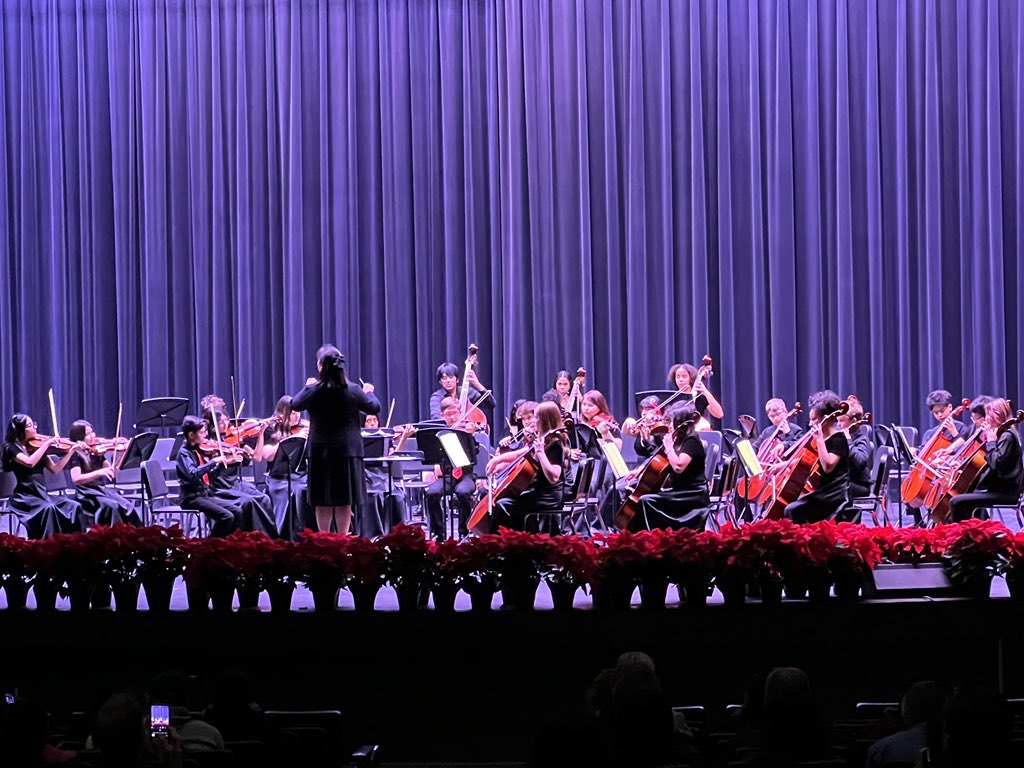 SCIS_CCISD's tweet image. 🎶 What an unforgettable Winter Orchestra Concert tonight! It was incredible to see how much our students have grown this semester. The talent, dedication, and passion on display were truly remarkable. So proud of all our musicians! 🌟@CCISD_VPA @SCIS_Orch