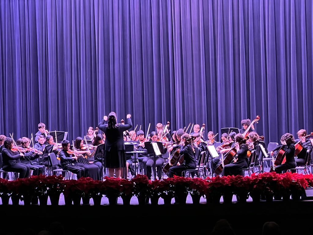 SCIS_CCISD's tweet image. 🎶 What an unforgettable Winter Orchestra Concert tonight! It was incredible to see how much our students have grown this semester. The talent, dedication, and passion on display were truly remarkable. So proud of all our musicians! 🌟@CCISD_VPA @SCIS_Orch