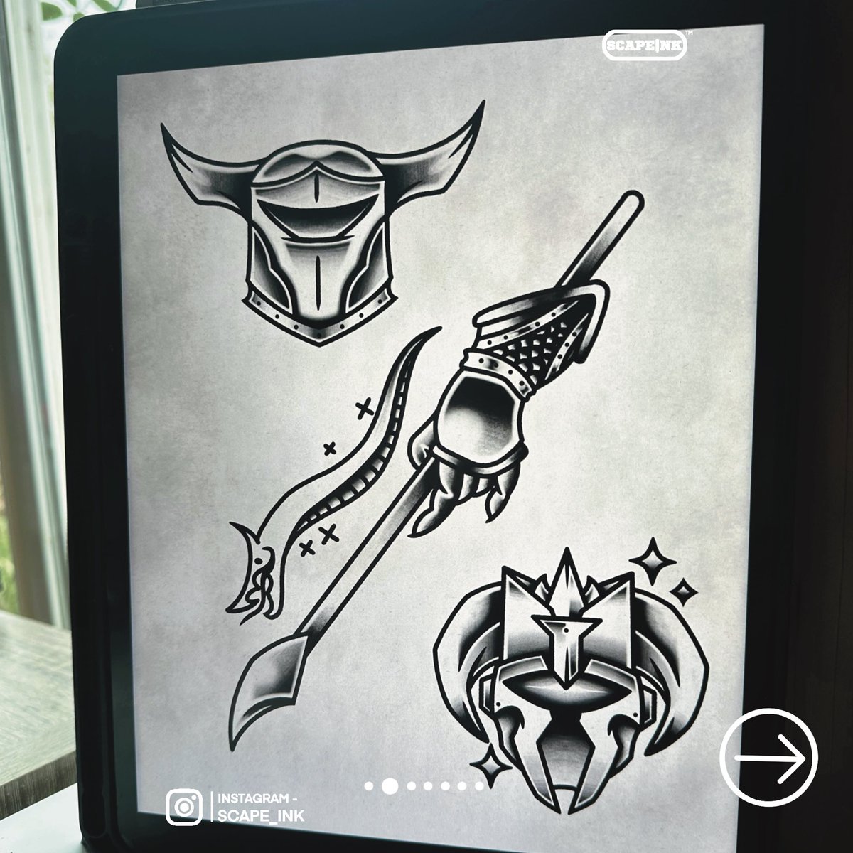 Scape_Ink's tweet image. It’s beginning to look a lot like… 🎄
Very fortunate to have been able to be commissioned. 

#runescape #osrs #art #tattoo #traditional