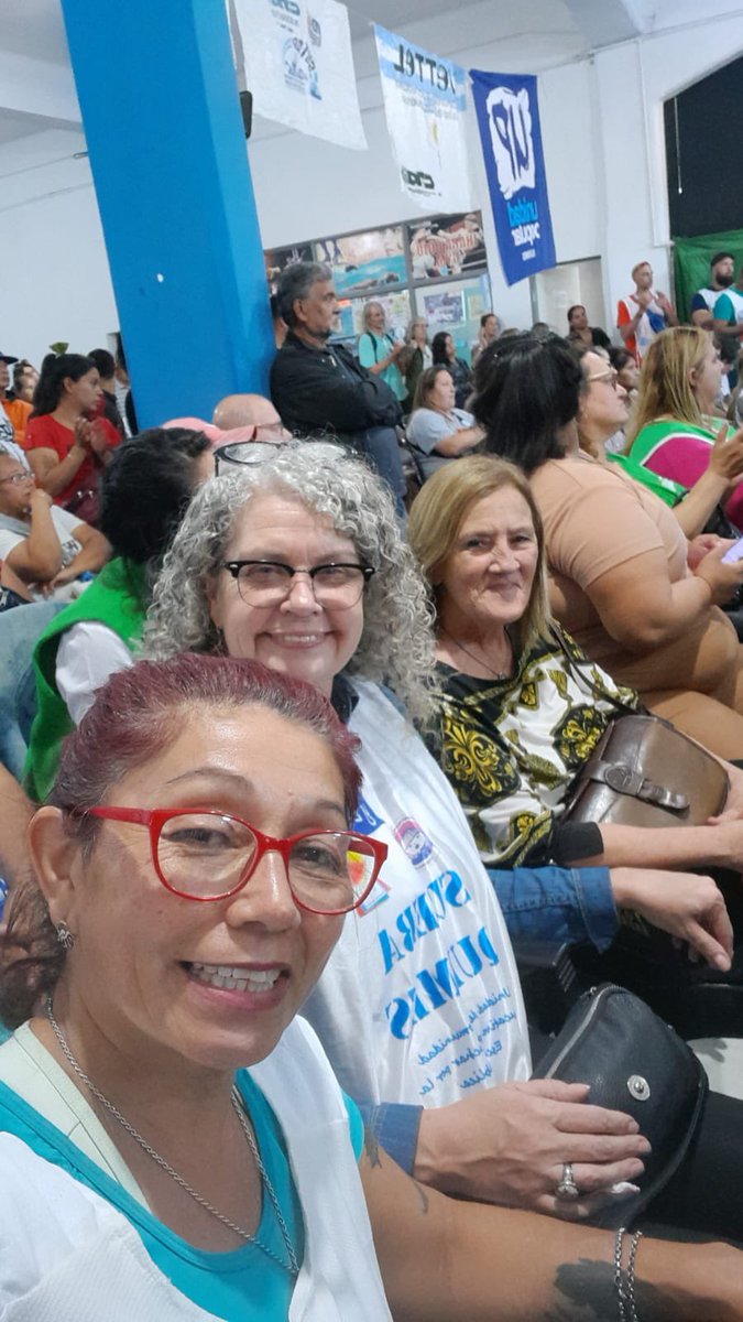 QSuteba's tweet photo. Participamos del Plenario de la Militancia en el marco de la UNIDAD DE LAS CTA A-T para enfrentar el ajuste y las políticas de hambre del Gobierno Nacional.
🟦AGRUPACIÓN AZUL Y BLANCA DE SUTEBA 🟦 https://t.co/dtphbHul8r