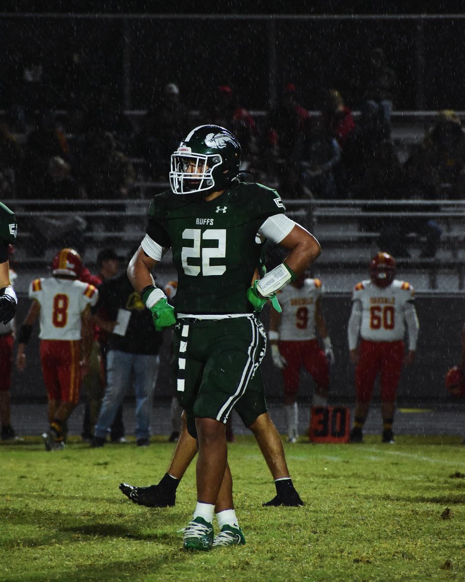MantecaFootball's tweet photo. Congratulations to our Valley Oak League Co-Defensive Player of the Year- #22 Ruben Moreno!!!  Great capper to a stellar High School career for The Shep! Excited to watch him play at the next level.  ROLL ON!!!! 💪🏼🏈🦬 https://t.co/zpPHOYoIT2