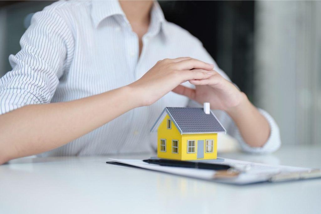 KKTC Emlak Yatırımı: Akol Global ile Kazançlı Bir Geleceğe Adım Atın
akolglobal.com/esentepe-satil… 
#Construction #Rental #RealEstate #cyprus #northerncyprus