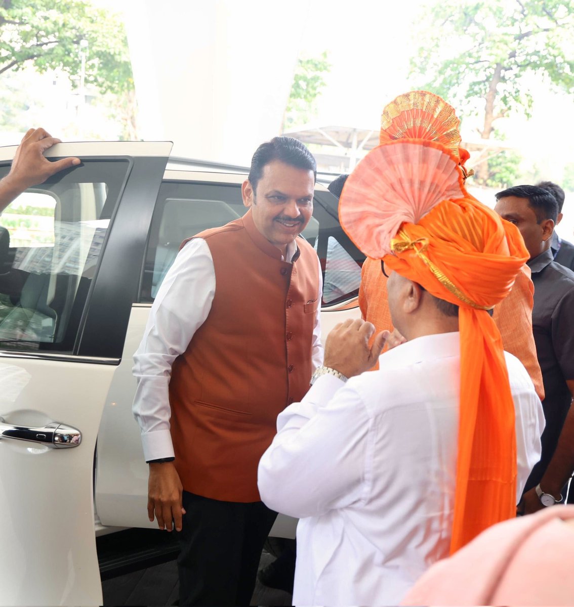Dharmendra Jore (@dharmendrajore) on Twitter photo BJP's Central observer Vijay Rupani declared <a href="/Dev_Fadnavis/">Devendra Fadnavis</a> as the party's CM nominee after the MLAs unanimously elected him as their leader. BJP's Central observer Vijay Rupani declared <a href="/Dev_Fadnavis/">Devendra Fadnavis</a> as the party's CM nominee after the MLAs unanimously elected him as their leader.