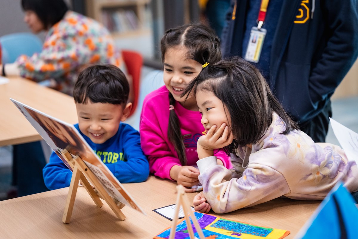 Superb! Grade 3’s art exhibition in the HUB showcased student creativity through animations, 3D art, poems, and more. Parents praised their confidence and communication, celebrating self-expression and community in learning. nischina.org/news/article/~… #NISInspires