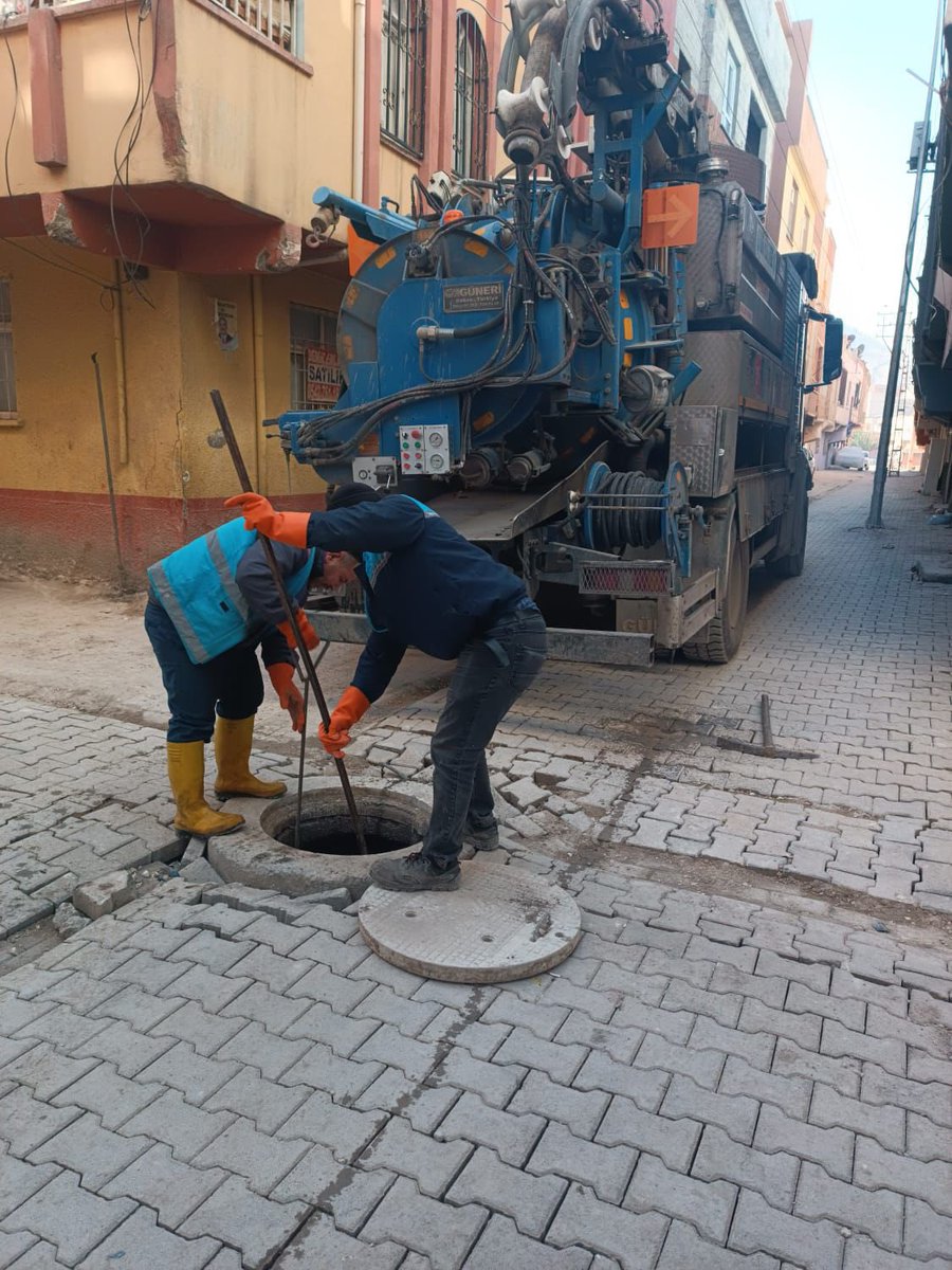 ŞUSKİ Genel Müdürlüğü olarak şehir merkezi ve tüm ilçelerimizde, vatandaşlarımızın vidanjör ve bakım-onarım talepleri ekiplerimiz tarafından anında karşılanarak 7/24 kesintisiz hizmet vermektedir.🚧

Hedefimiz sorunsuz bir altyapı.