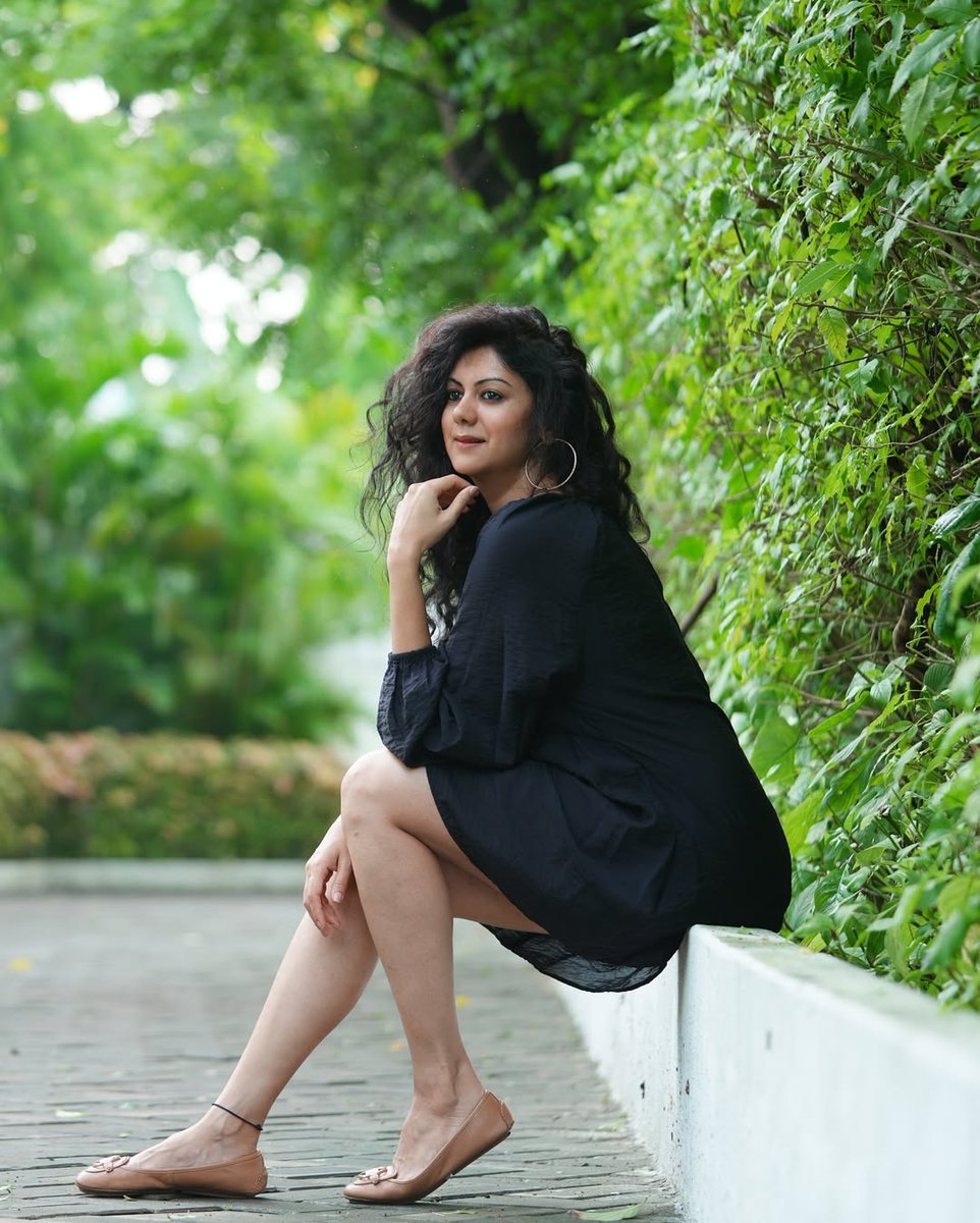 Aatufar's tweet photo. Kamana Jethmalani 🖤
#KamanaJethmalani #Kamana #actress #model https://t.co/uFmUNWXb03