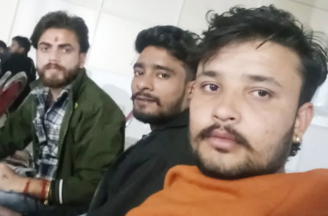 luckyTushar5's tweet image. Bhai + bhai = Tbhai  ..... 💪🔥
..
..
#foryou #bhaichara #newpost #viralpost 
#bhai #upwale #meerut #shamli #saharanpur