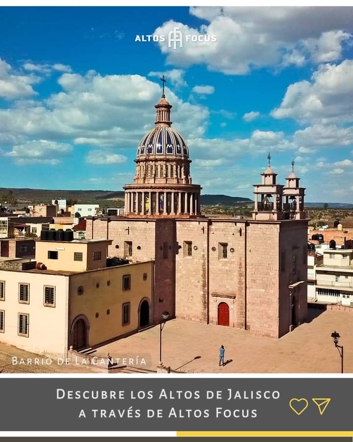 altosfocus's tweet photo. de San Miguel, pues de aquí se extrajo la cantera que dio forma a muchos de sus templos, casonas y edificios.
Conoce más sobre los santuarios guadalupanos de los Altos de Jalisco con @altosfocus ¡Dale ❤️ y RT!
#SanMiguelElAlto #AltosFocus #AltosdeJalisco #PuebleandoporlosAltos https://t.co/OdNb0ouIbT