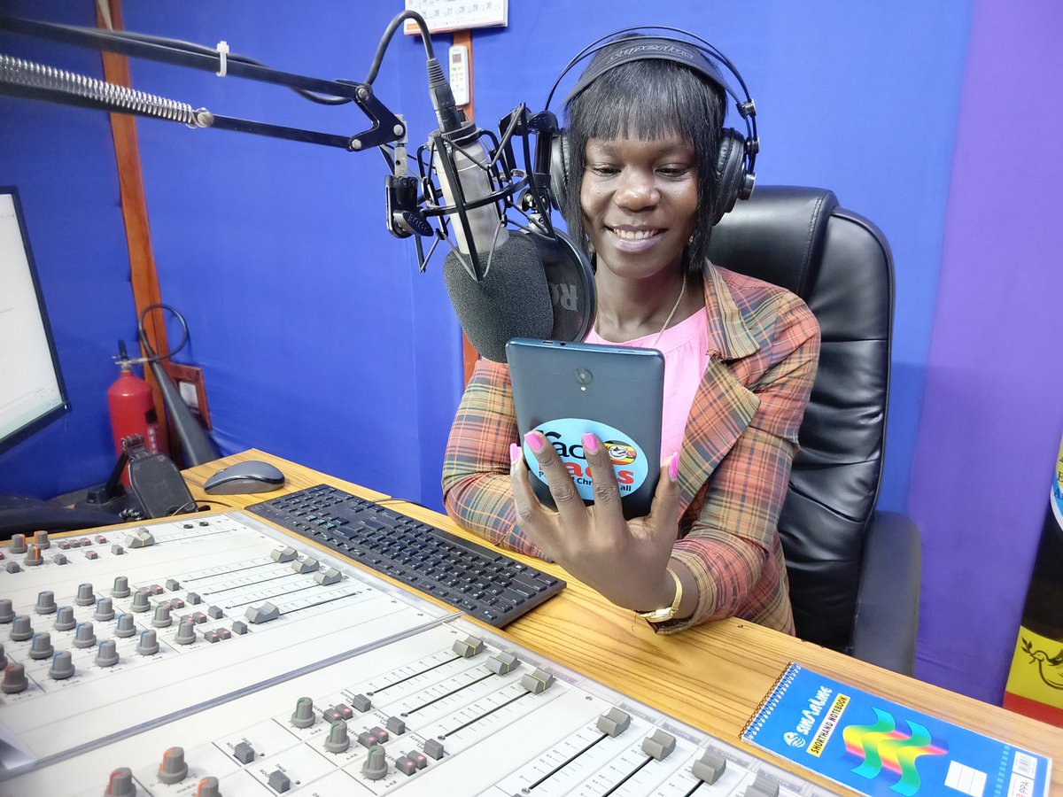RadioPacisGulu's tweet photo. LWONGO ME KUDIKU 6AM-9AM 

Every morning deserves a great beginning , @Shasha &amp; @Palaring are here to make it happen.

#Lwongomekudiku
#PeaceOfChristForAll
#Morningvibes https://t.co/A9mWizG4Zb