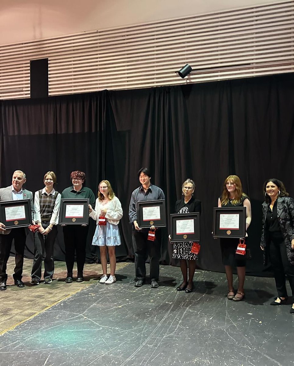 A packed <a href="/ymcahbb/">YMCA Hamilton | Burlington | Brantford</a> Peace Medal breakfast honouring leaders  making a difference on local &amp; global platforms!

Great to join Elham &amp; Joe Farah (Farah Foundation), Andrea Buttars &amp; Yulena Wan from <a href="/HamCommFdn/">Hamilton Community Foundation</a> &amp; CEO of <a href="/hastymarket/">Hasty Market</a> John Gardner - presenting sponsors of this event.