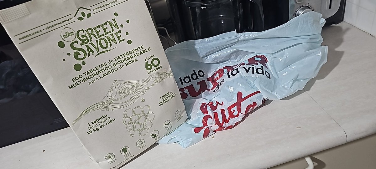 <a href="/altouio/">Alex Torres</a> :  )