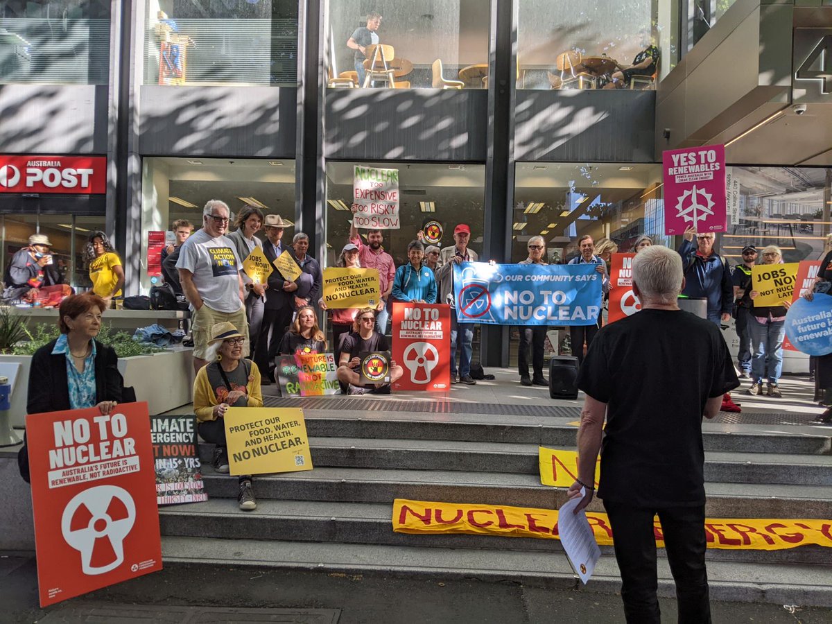 EnviroVic's tweet image. This week, Federal Parliament has been in Vic holding hearings into nuclear power ...

From Traralgon to Melbourne CBD, hundreds of community members have rallied to make it clear that Victorians want a nuclear-free future!