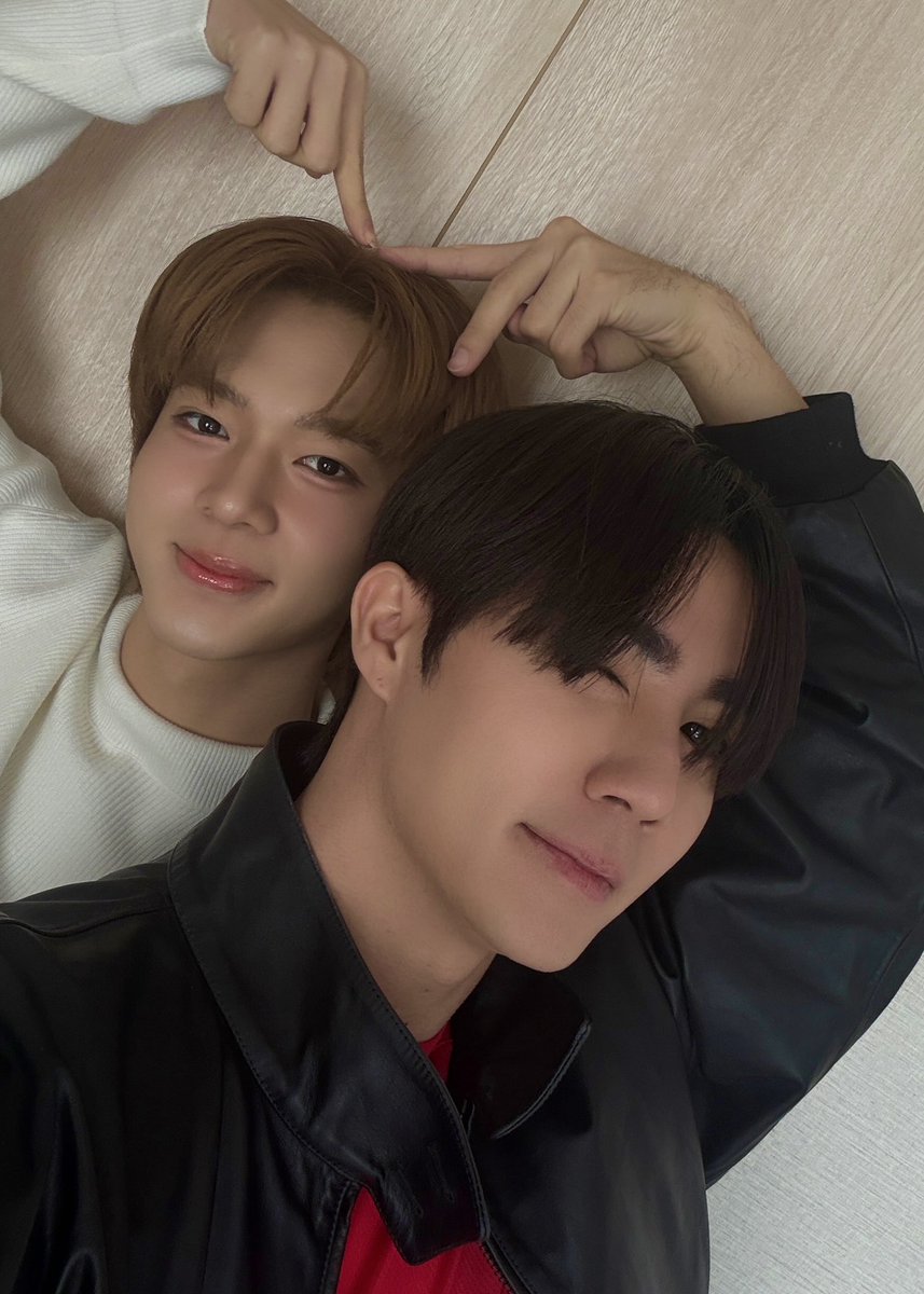 เช้านี้เติมแมวรึยัง เติมละ เยนนี้รอฟังเดตแรกเวอร์ไทยละเหมียววว 🐱
#5โมงรอฟังเดตแรกเวอร์ไทย