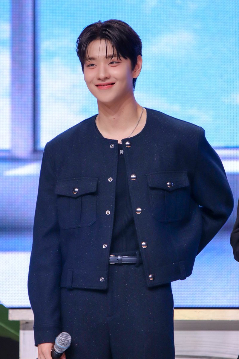 241109 연애지상주의구역 팬미팅 

예쁜 울 애들 보고 다시 마음의 안정과 평화를 찾아야겠다 

#이태빈 #leetaevin #李泰彬
#차주완 #chajoowan #車柱完
#이태빈차주완팬미팅
#연애지상주의구역외전굿바이2024
#9화열아홉열여덟