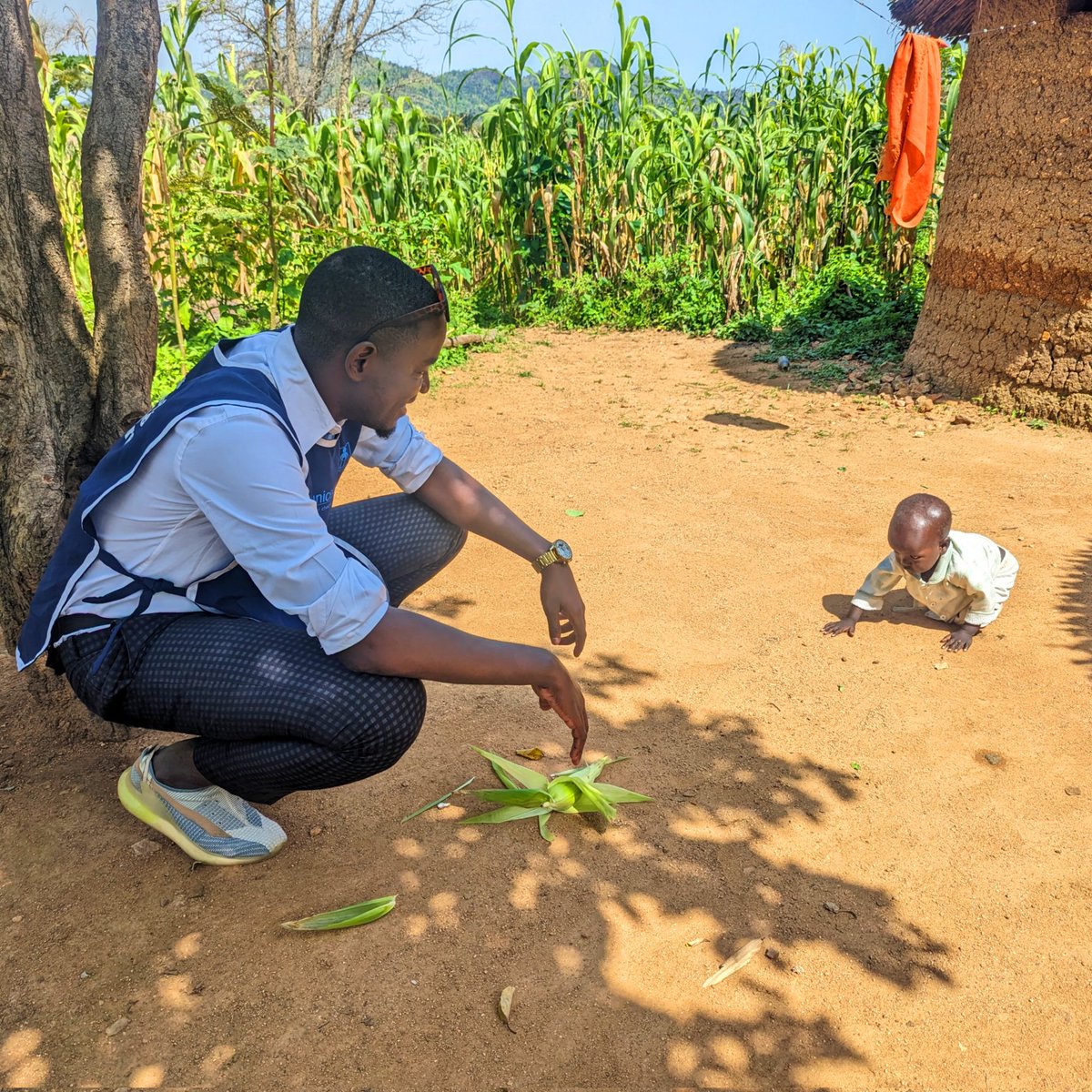 delorsmabout's tweet photo. Du 6 au 12 décembre 2024, le #Cameroun organise le Tour 2 du #GrandRattrapage de la vaccination des enfants de moins de 5 ans. 
𝗢𝗯𝗷𝗲𝗰𝘁𝗶𝗳 : 
✅ Rattraper au moins 70% d’enfants zéro dose et sous vaccinés de 12 à 23 mois et au moins 30% d’enfants zéro dose et sous vaccinés https://t.co/oSbs9vG8RR