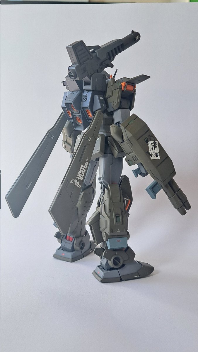 #ガンプラ好きな人たちと繋がりたい 
ストームブリンカー完成しました。友人からの依頼品です。