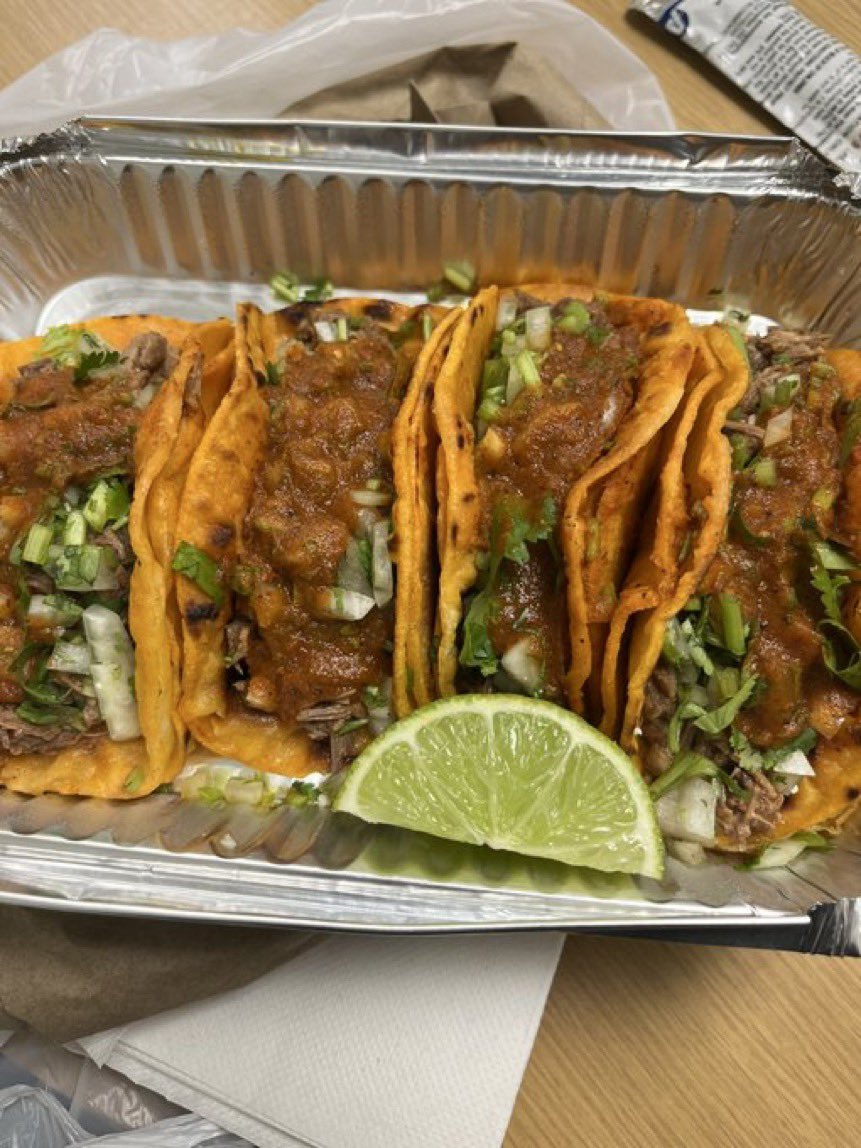 NgierofZkihc's tweet image. on my Lebron shit TACOO TUESSSSSDAYYYY lmao great eats man I’m #STUFFED #MenInTech #blackmessicans