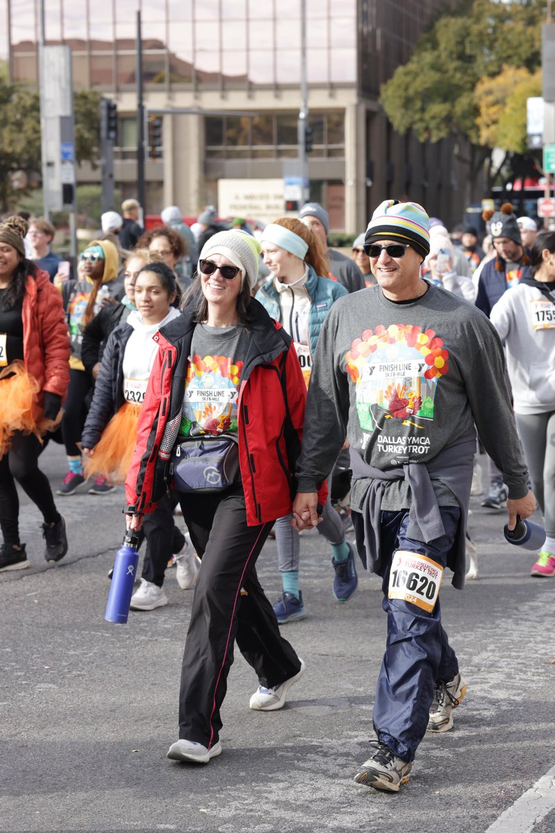 StudioHouseTex's tweet image. Spending time with family this season... priceless!