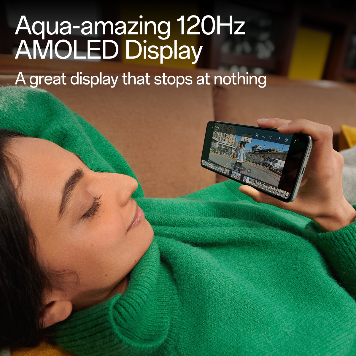 OnePlus_IN's tweet photo. 'Tis the season of joyful price drops. 
Know more: https://t.co/H64xcxNx4O
#OnePlusNordCE4 #OnePlusCommunitySale https://t.co/dOPGqETrb7