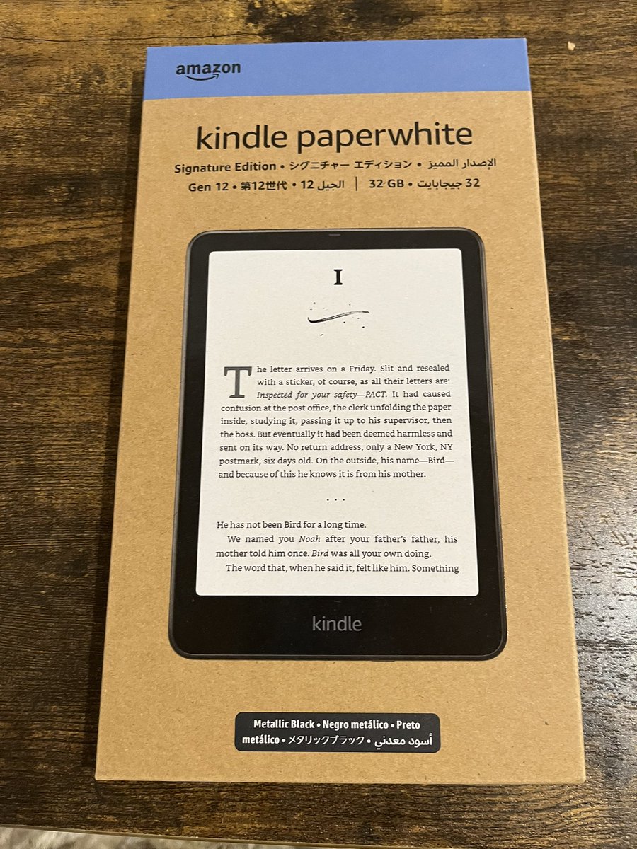 amazonのブラックフライデーで買ったkindle paperwhite12世代がすごい！

前のモデルよりサクサク動く、これは良い買い物！