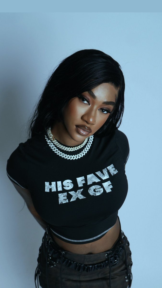 ElizhaOfficial's tweet photo. DIFFERENT VIBE🎙️🐍 https://t.co/y0zT1OqnCL